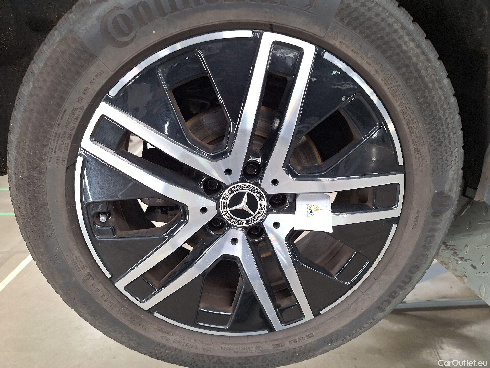  Mercedes  GLA Mercedes,  '20, Mercedes-Benz   180 d Business Solution 5d #18