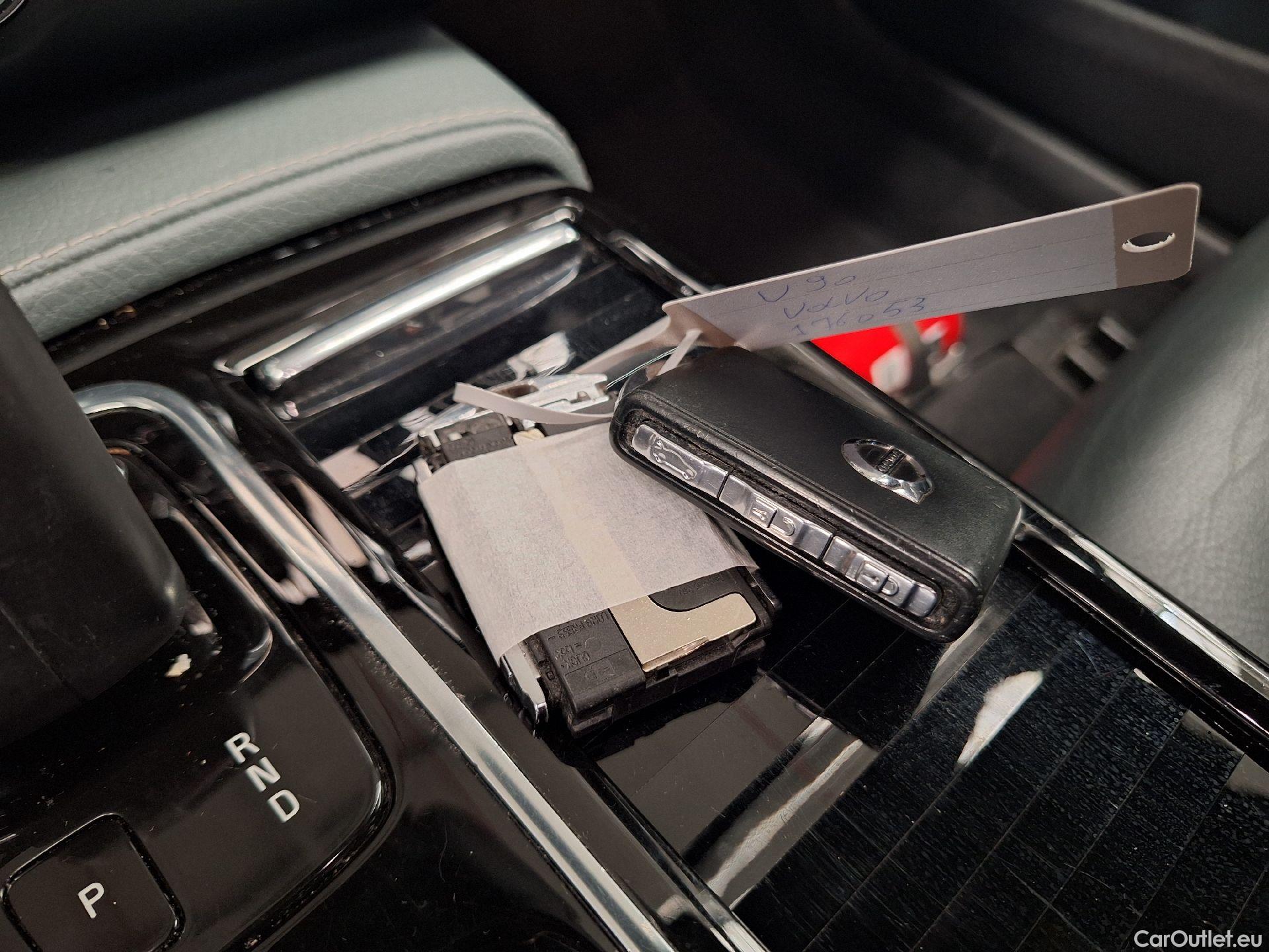  Volvo  V90 Volvo,  FL'20, Volvo  T6 Recharge Geartr. Inscription Expressi #2