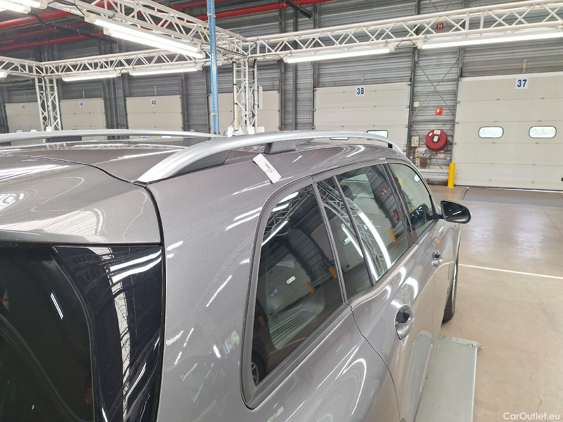  Mercedes  GLB Mercedes,  '19, Mercedes-Benz   180 d Business Solution 5d #3