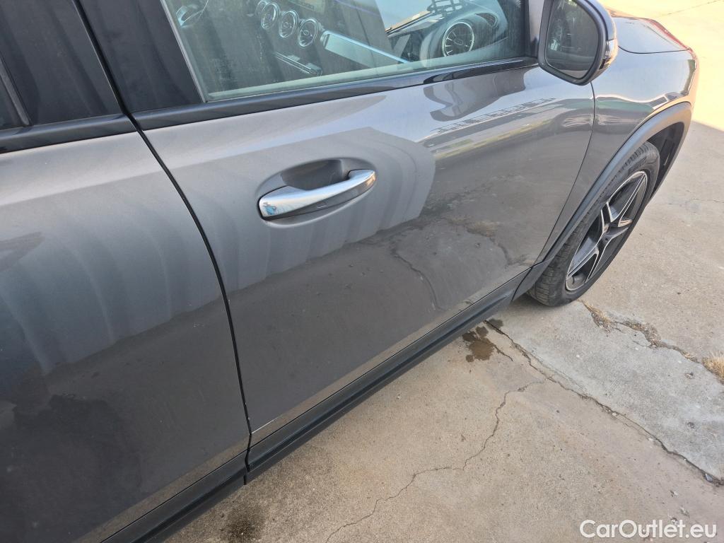  Mercedes  GLB Mercedes-Benz Clase  200 d AMG Line 150CV AT8 E6d #Opcionales 8200€# #17