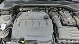  Volkswagen  Golf  2.0 TDI SCR Life Variant #11