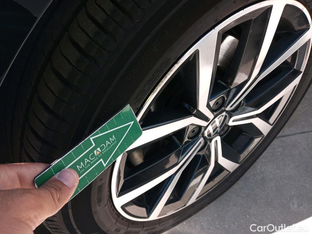  Volkswagen  Passat VOLKSWAGEN   2.0 TDI 150 CV DSG #5
