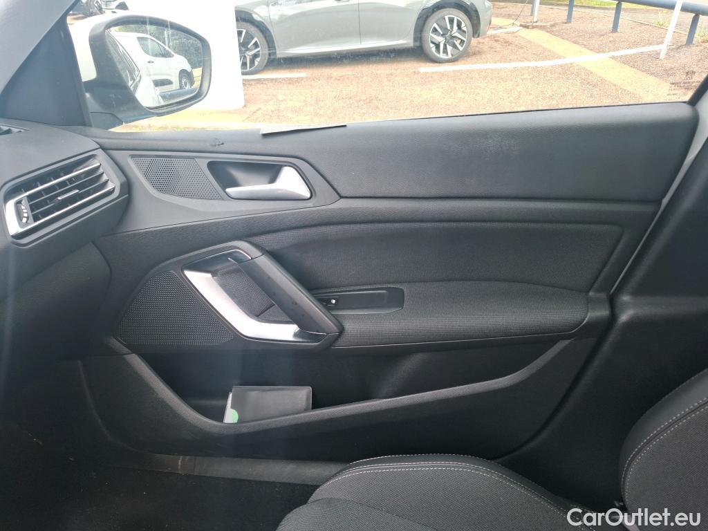  Peugeot  308  Allure 1.5 HDi 130CV BVM6 E6d #1