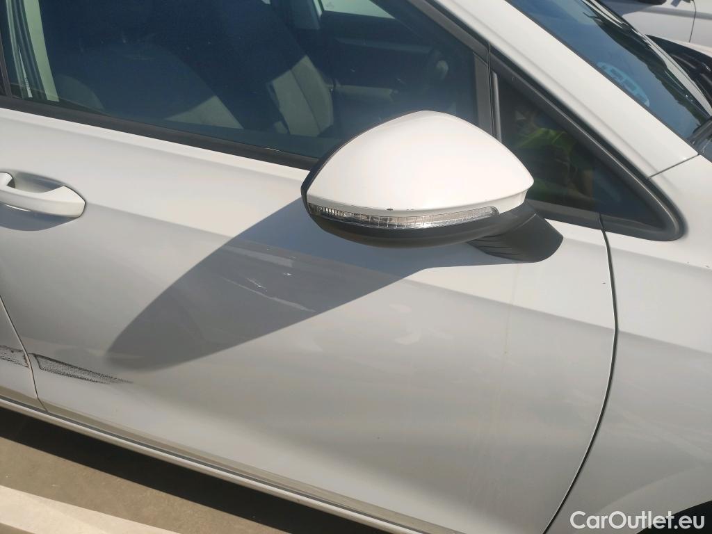 Volkswagen  Golf  VOLKSWAGEN 2.0 TDI 115 CV Variant #25