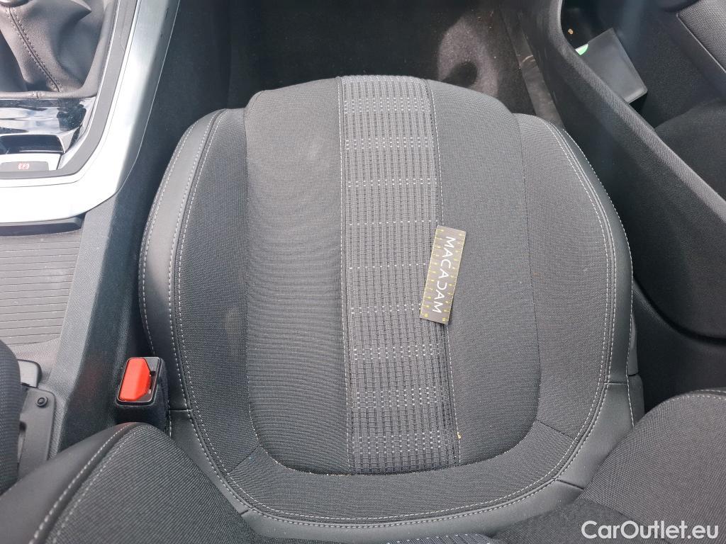  Peugeot  308  Allure 1.5 HDi 130CV BVM6 E6d #26