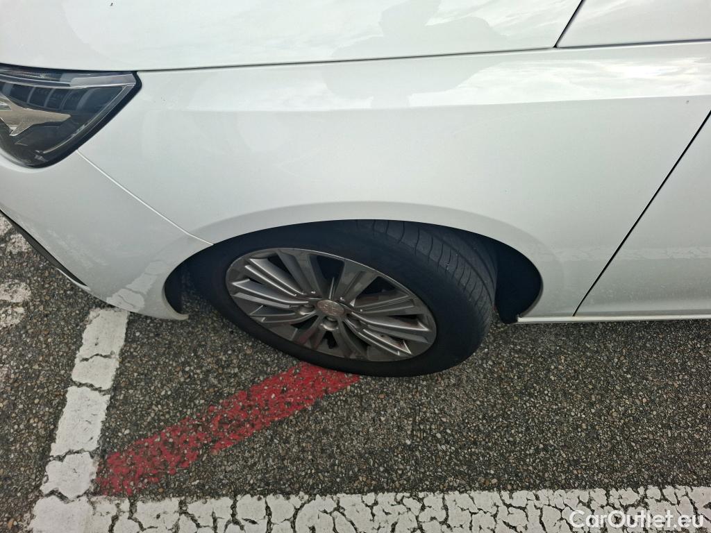  Peugeot  308  Allure 1.5 HDi 130CV BVM6 E6d #30