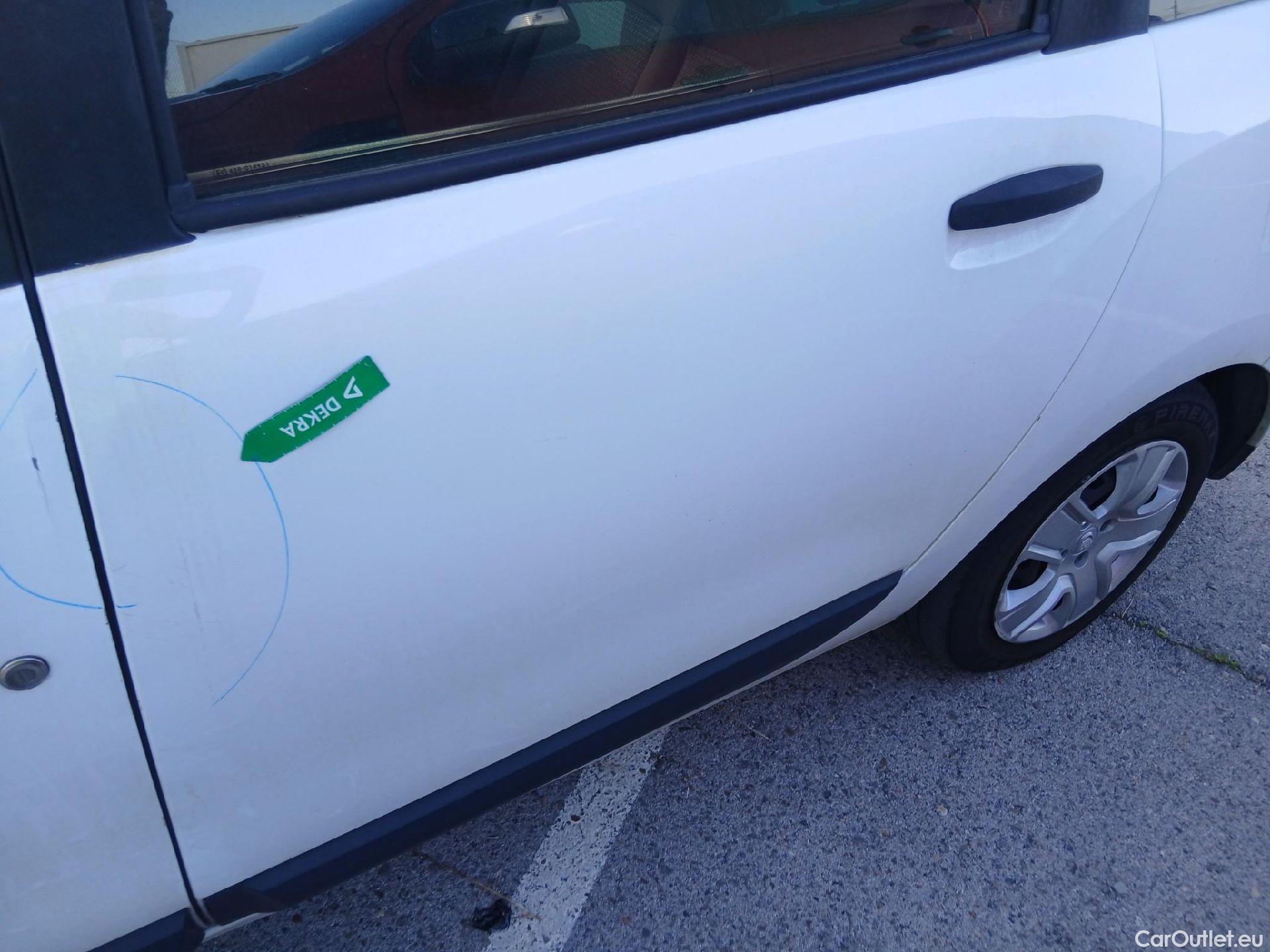  Dacia  Lodgy DACIA  / 2012 / 5P / monovolumen compacto Comfort Blue dCi 70kW (95CV) 7Pl - 18 #12