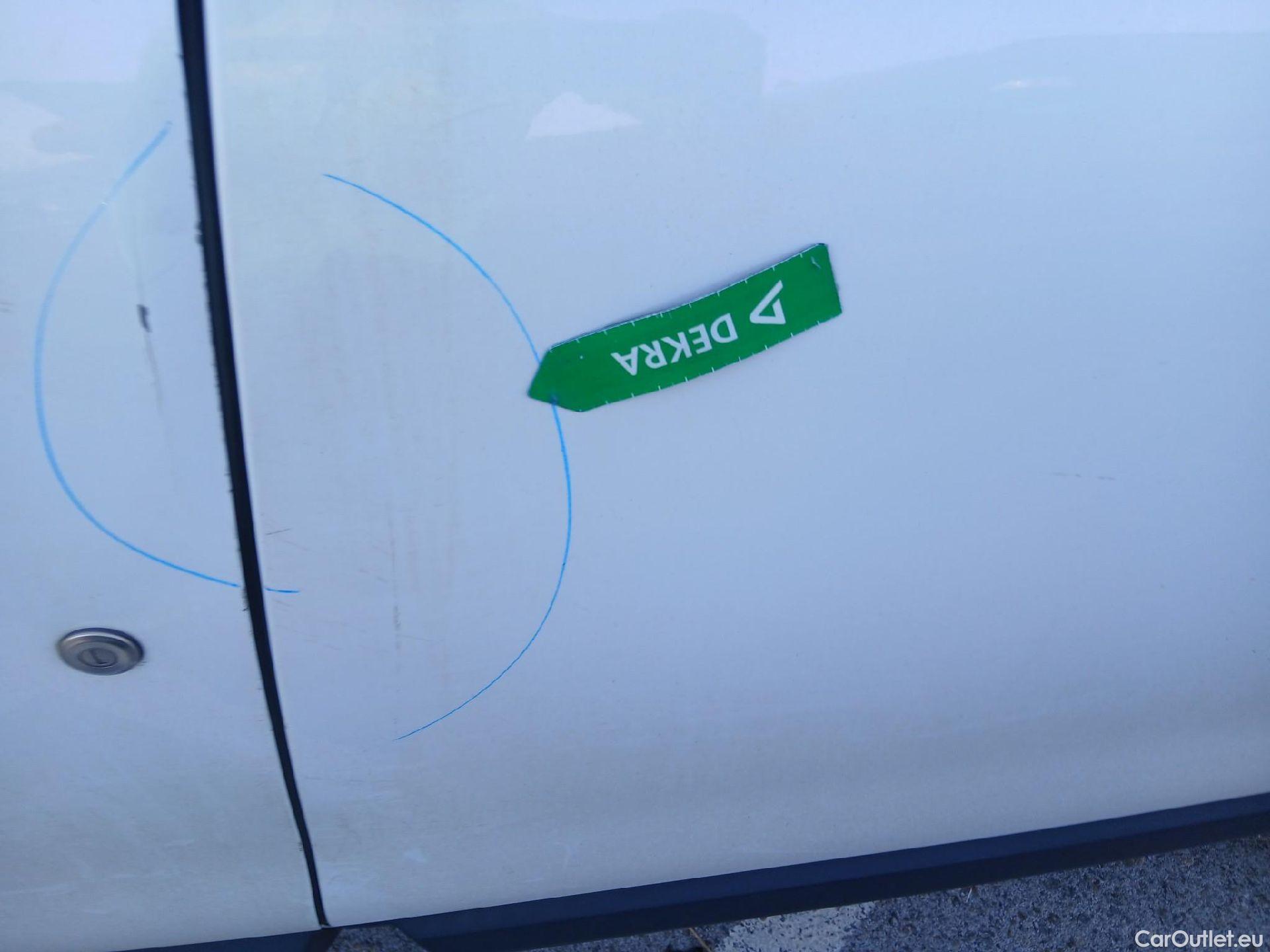  Dacia  Lodgy DACIA  / 2012 / 5P / monovolumen compacto Comfort Blue dCi 70kW (95CV) 7Pl - 18 #11