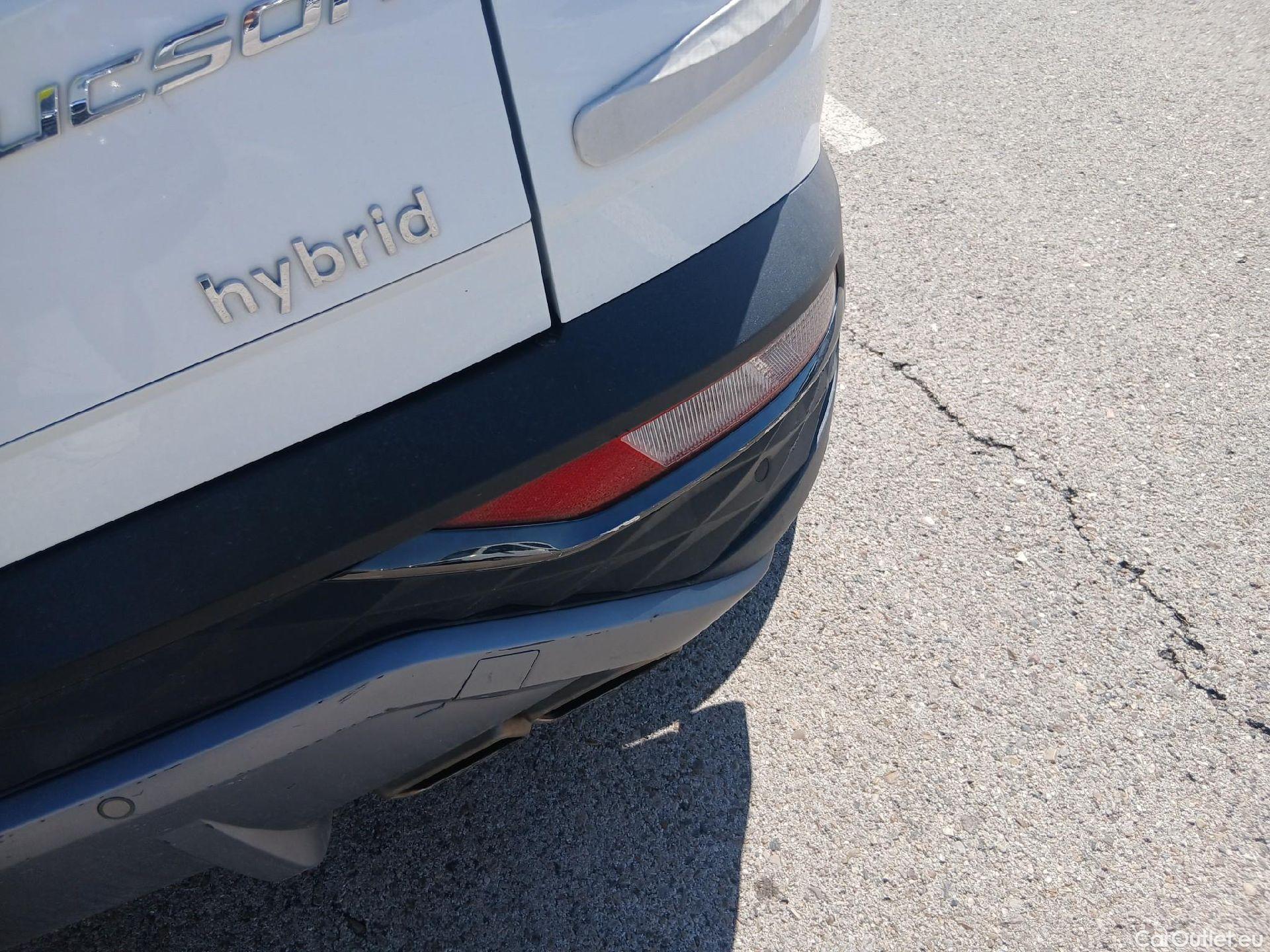  Hyundai  Tucson HYUNDAI  / 2020 / 5P / todoterreno 1.6 TGDI PHEV 195kW Tecno Sky Auto 4x4 #26