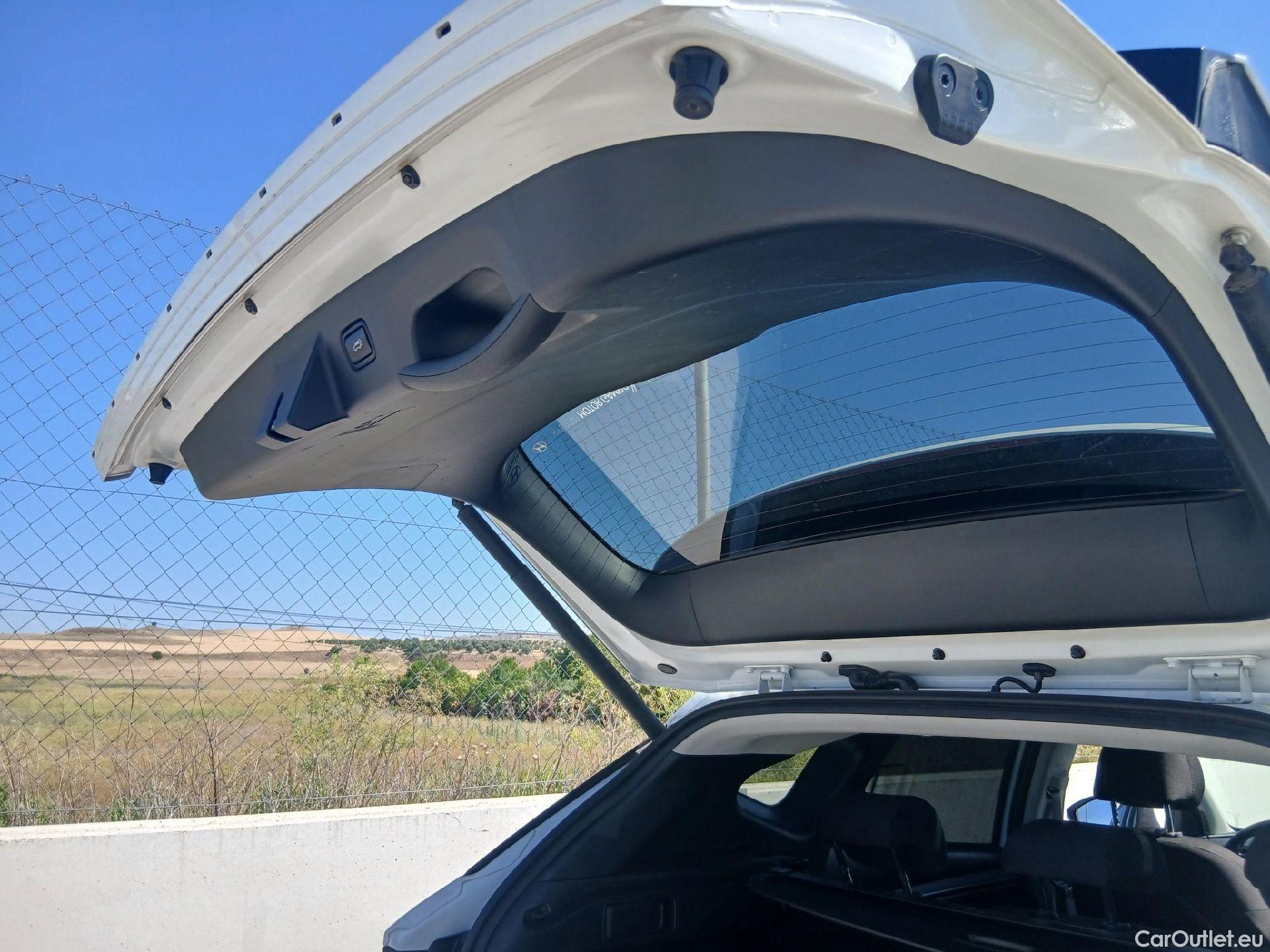  Hyundai  Tucson HYUNDAI  / 2020 / 5P / todoterreno 1.6 TGDI PHEV 195kW Tecno Sky Auto 4x4 #38