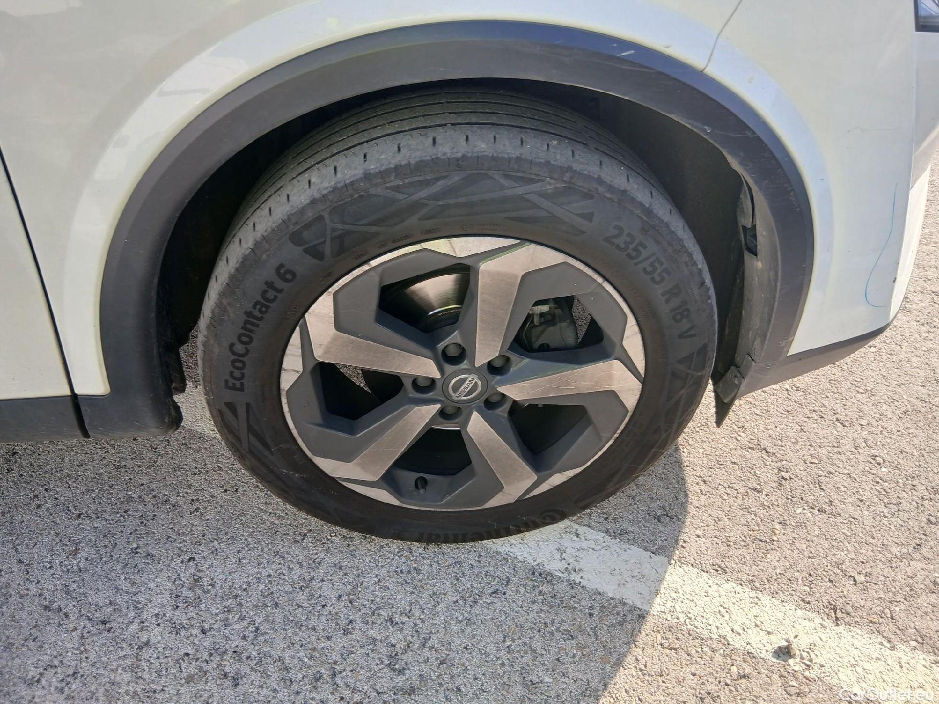 Nissan  Qashqai NISSAN  / 2021 / 5P / todoterreno DIG-T 116kW mHEV Xtronic 4x4 N-Connecta #44