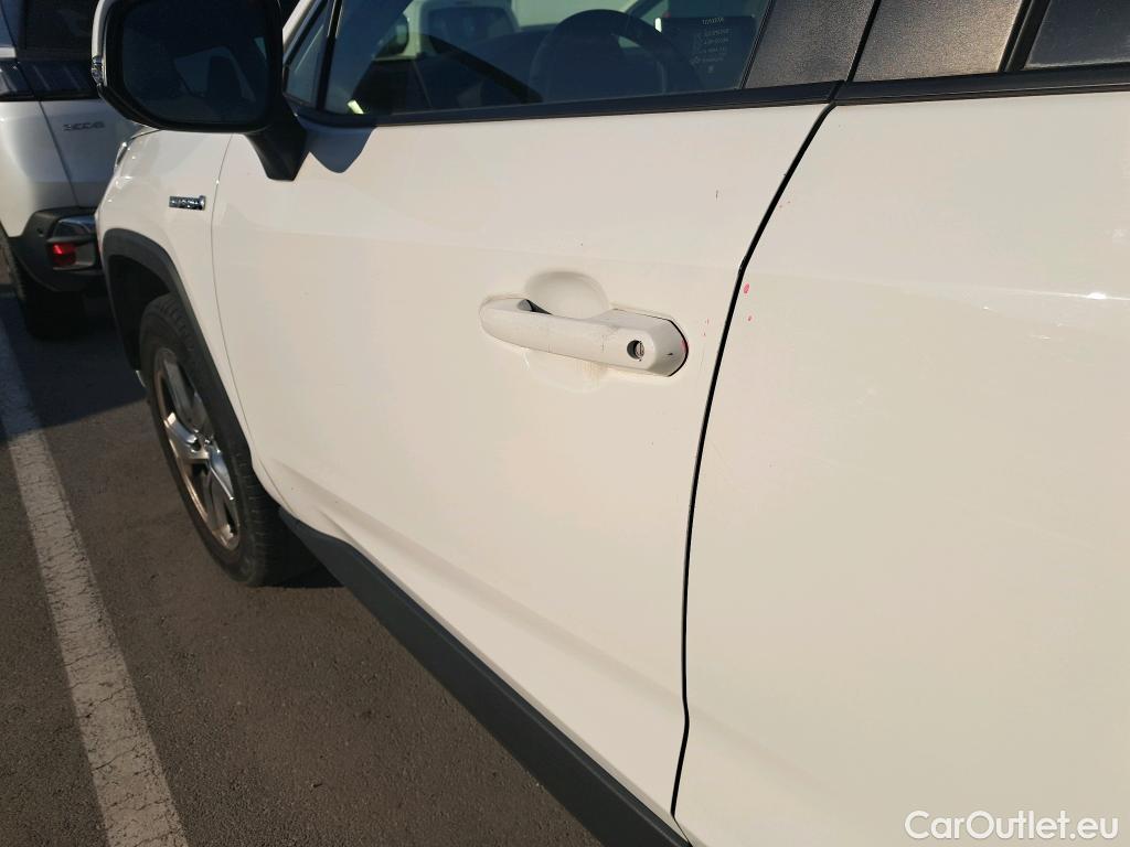  Toyota  RAV4 TOYOTA  / 2018 / 5P / todoterreno 2.5l 220H Advance 4WD #5
