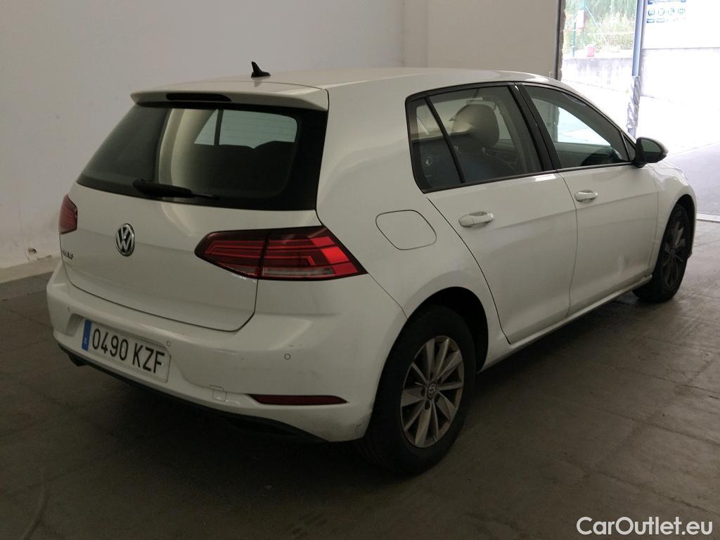  Volkswagen  Golf  VOLKSWAGEN / 2016 / 5P / berlina con portón Ready2Go 1.6 TDI 85kW (115CV) #7