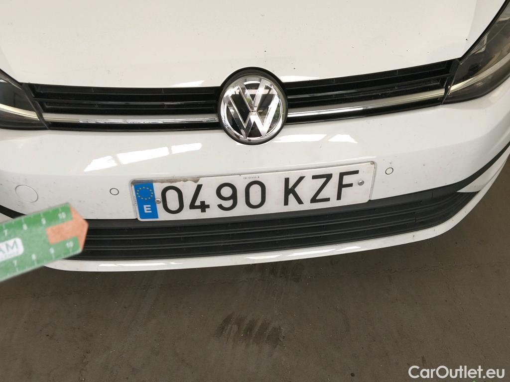  Volkswagen  Golf  VOLKSWAGEN / 2016 / 5P / berlina con portón Ready2Go 1.6 TDI 85kW (115CV) #13