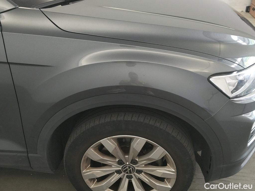  Volkswagen  T-ROC VOLKSWAGEN  / 2017 / 5P / todoterreno Advance 2.0 TDI 110kW (150CV) DSG (AC2) #7