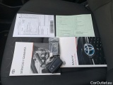  Toyota  RAV4 TOYOTA  / 2018 / 5P / todoterreno 2.5l 220H Advance 4WD #9