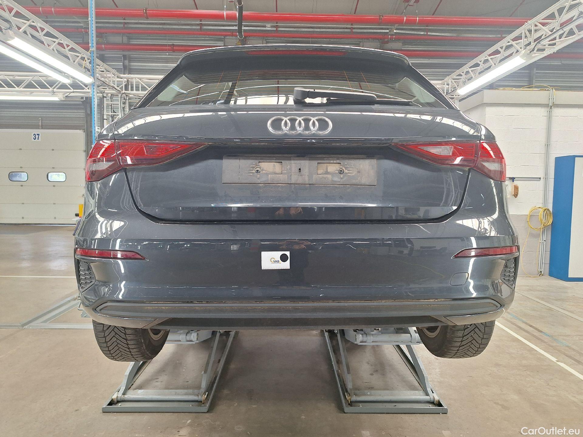  Audi  A3 Audi,  SB '20, Audi  Sportback 1.0 30 TFSi 81kW Attraction 5d #75