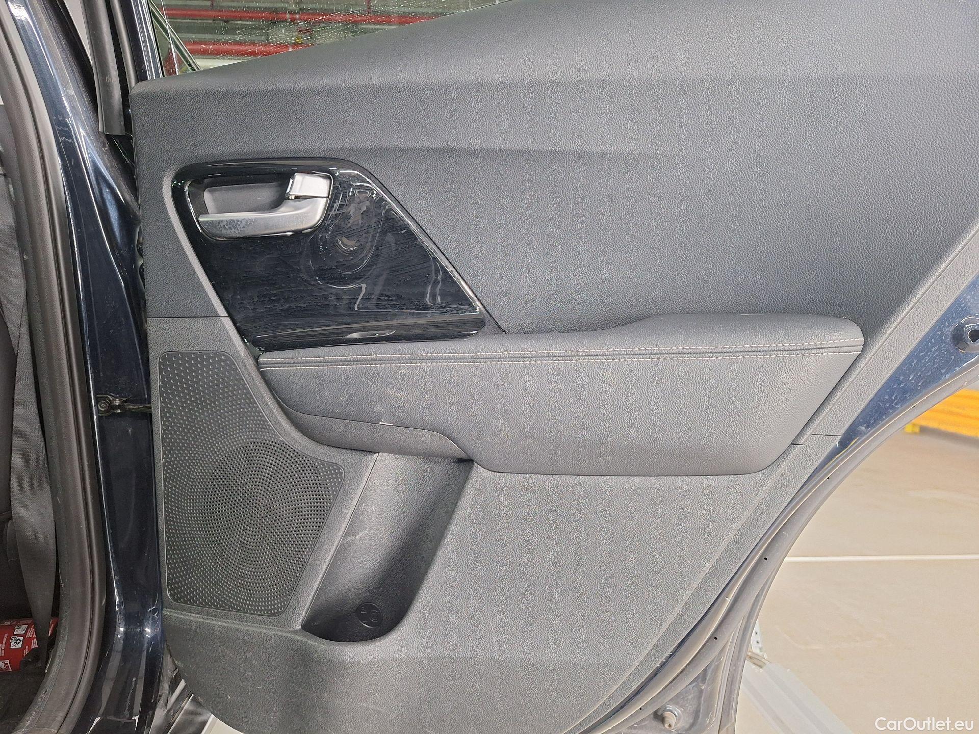  KIA  Niro Kia,  FL'19 PHEV, KIA  Pulse 1.6 GDi PHEV 6DCT 5d #75