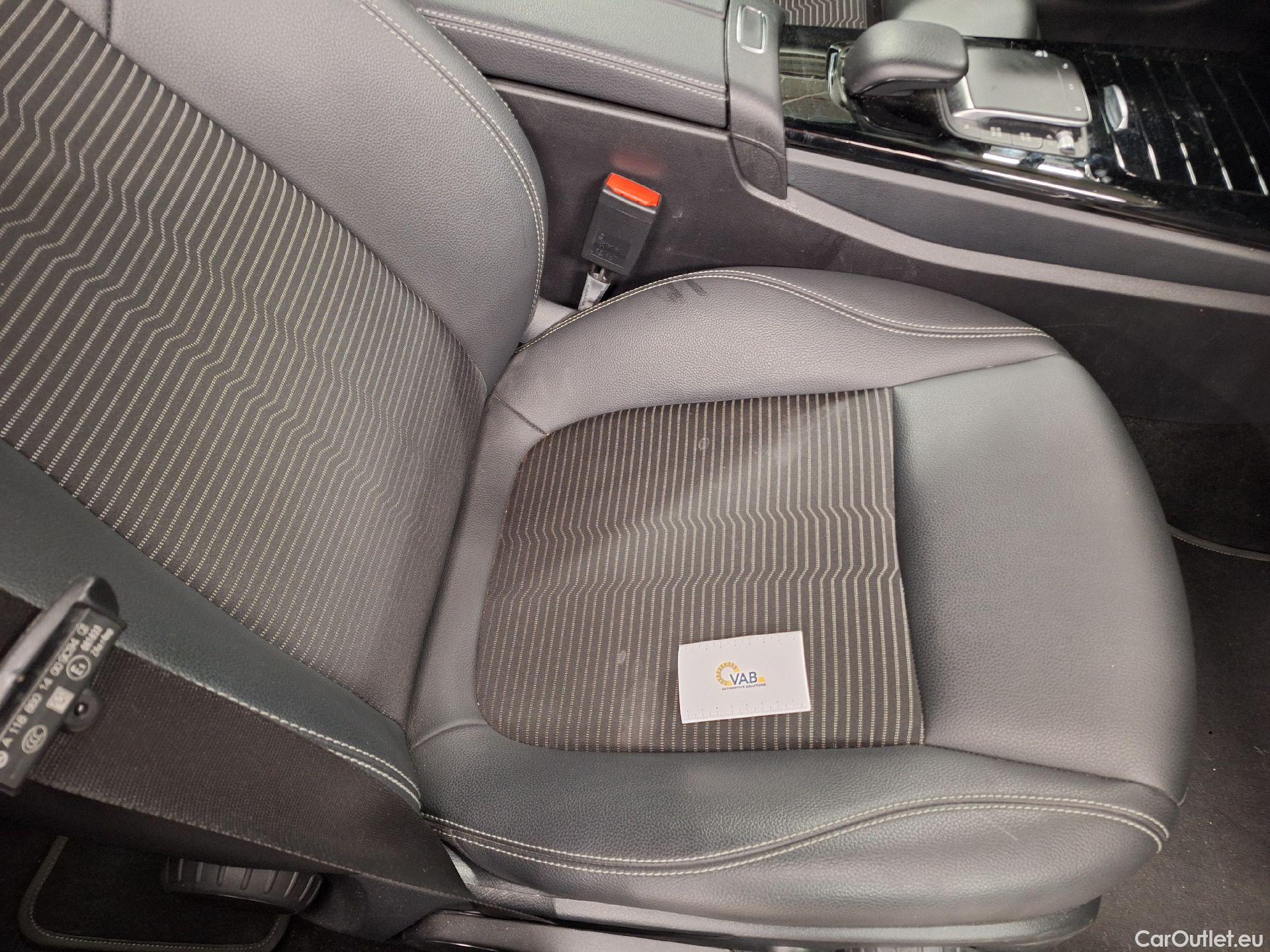  Mercedes  A-Klasse Mercedes, A-Class '18 PHEV, Mercedes-Benz  A 250 e Luxury Line 5d #10