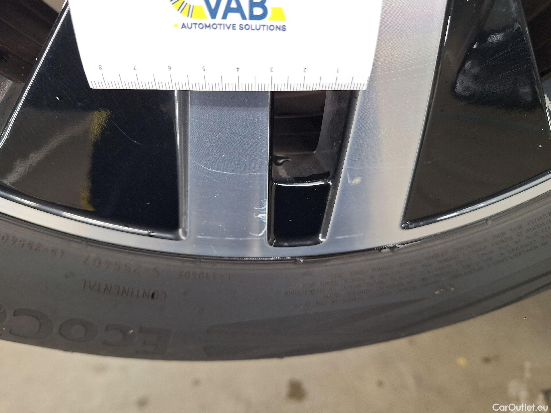  Mercedes  A-Klasse Mercedes, A-Class '18 PHEV, Mercedes-Benz  A 250 e Luxury Line 5d #33