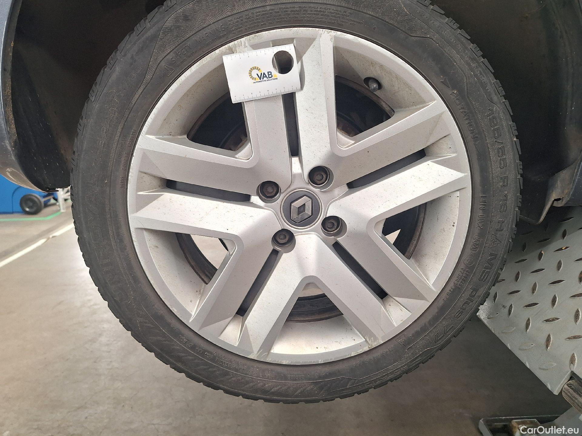  Renault  Clio Renault,  '19, Renault  Blue dCi 85 Corporate Edition 5d #80