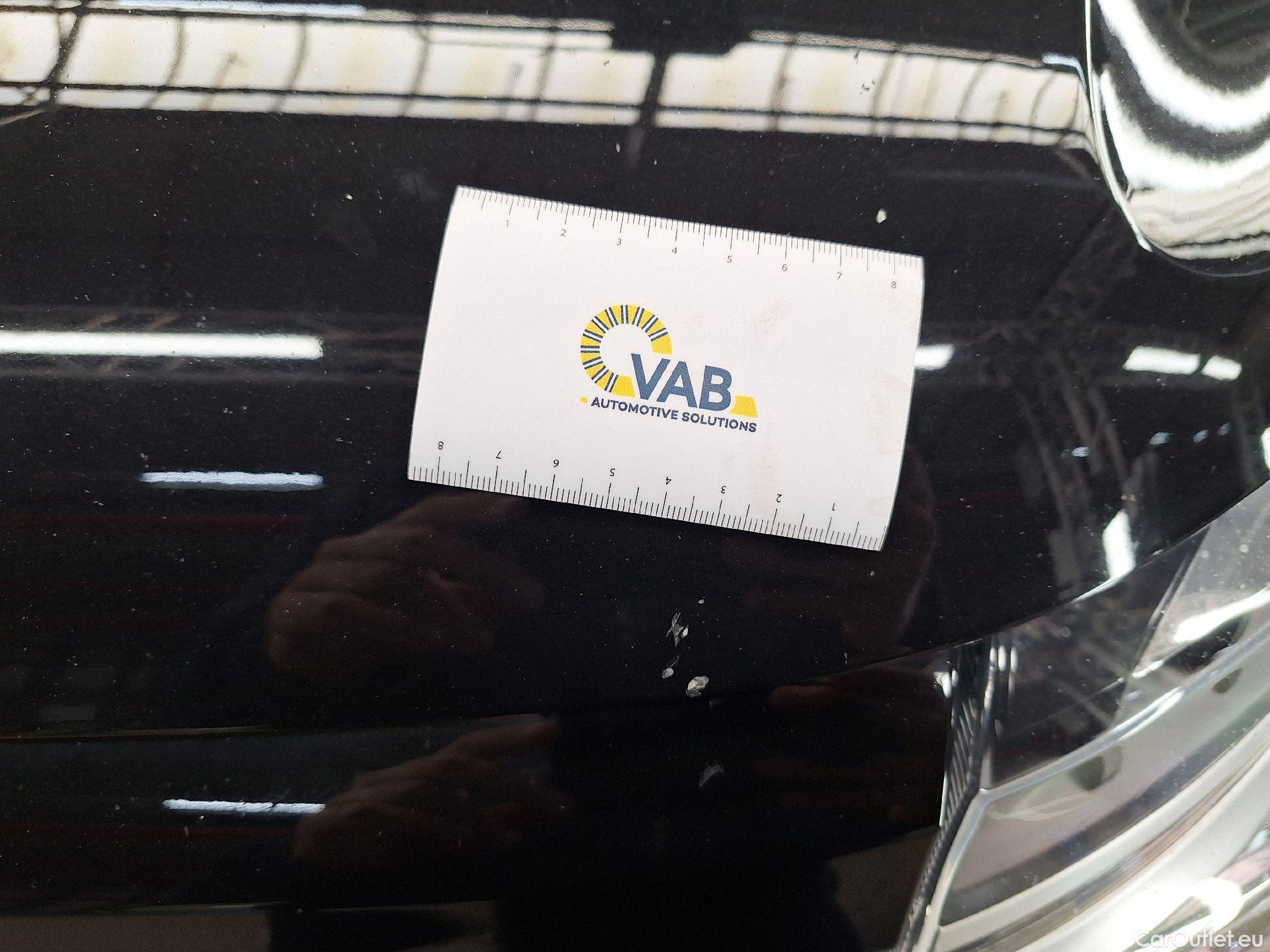  Volkswagen  Caddy VW,  '20, Volkswagen  Maxi 2.0 TDI 90 kW DSG Maxi Style 7pl #4