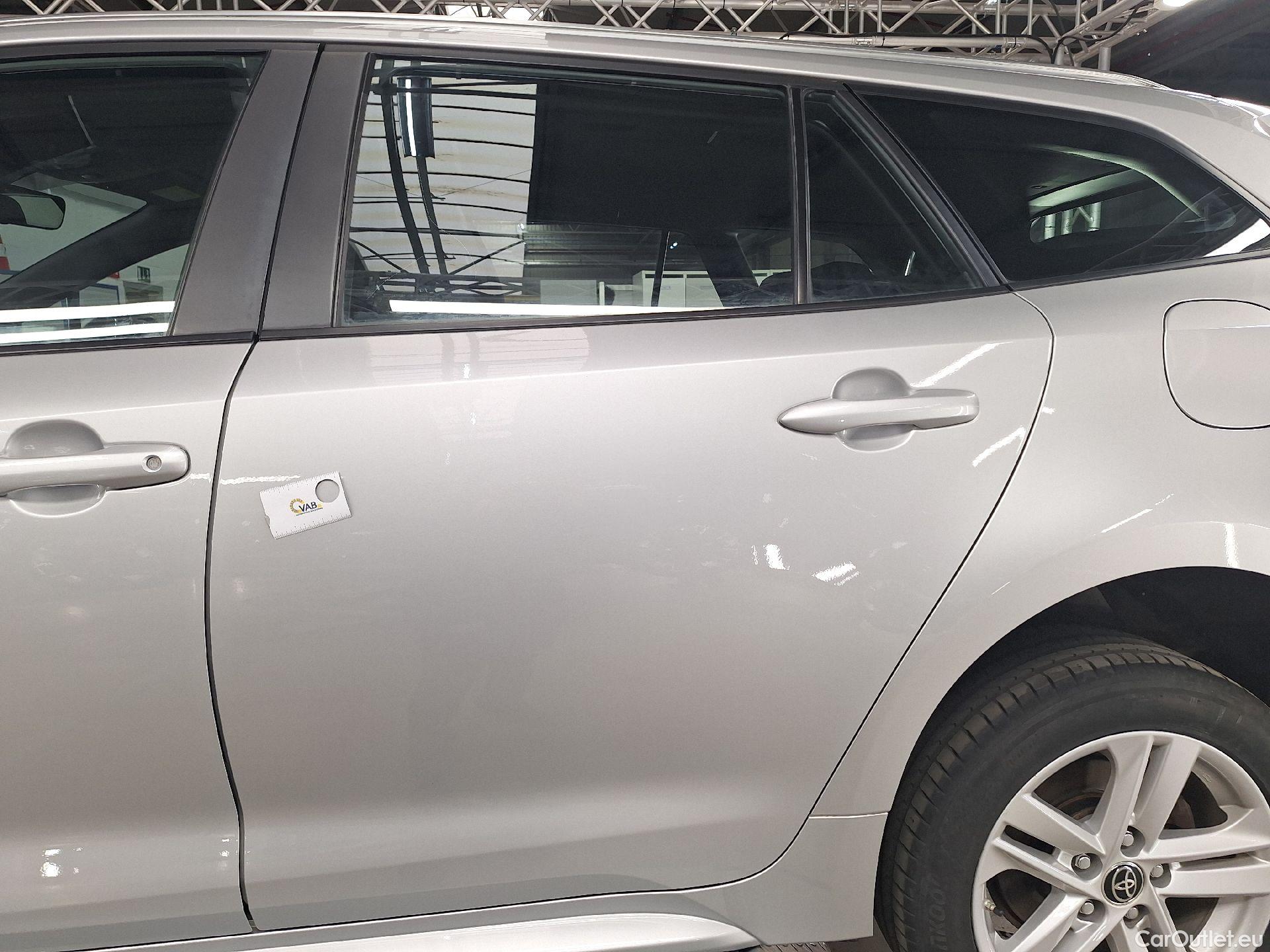  Toyota  Corolla Toyota,  TS '19, Toyota  Touring Sports 1.8 Hybrid Dynamic e #21