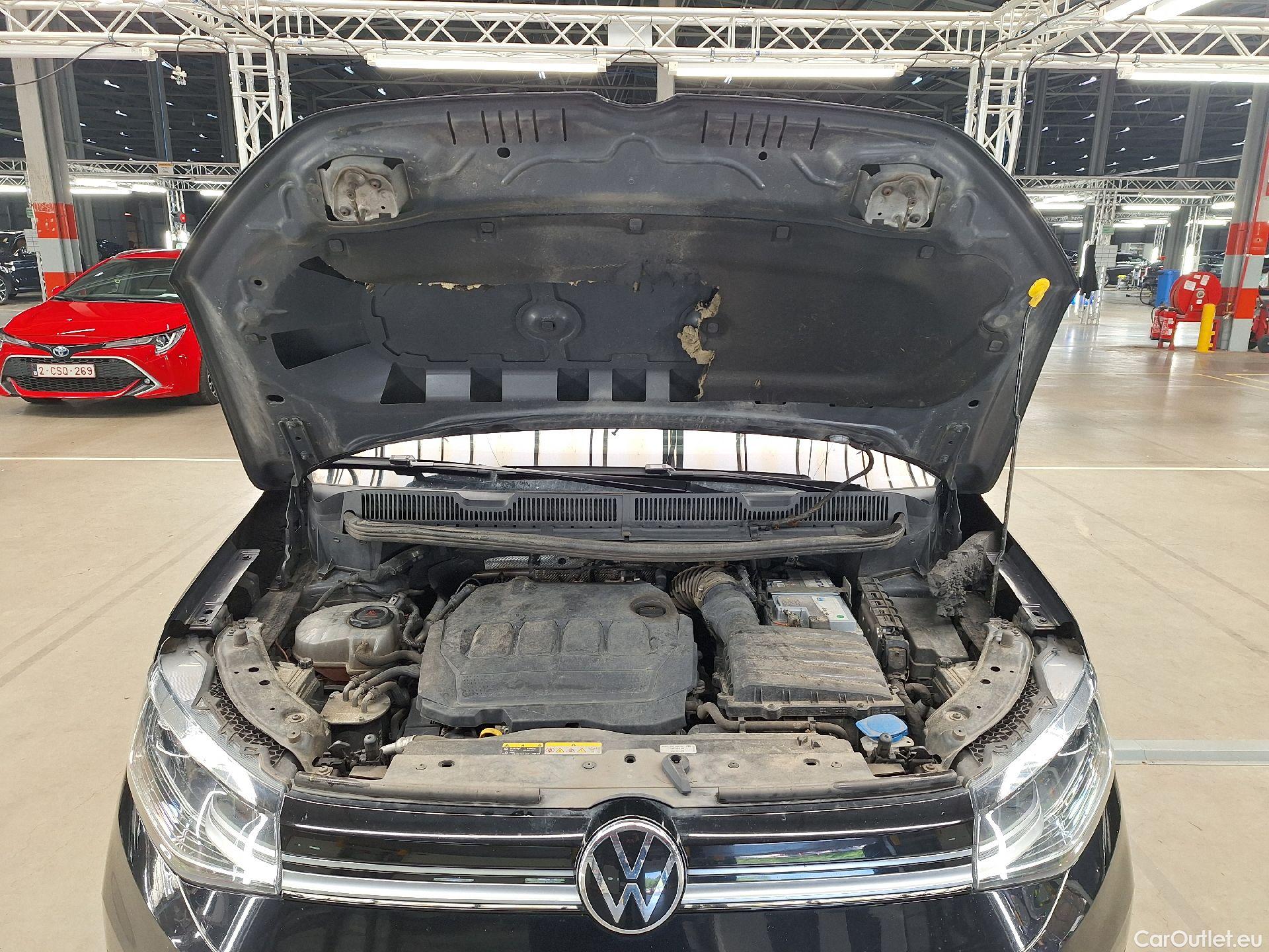  Volkswagen  Caddy VW,  '20, Volkswagen  Maxi 2.0 TDI 90 kW DSG Maxi Style 7pl #1