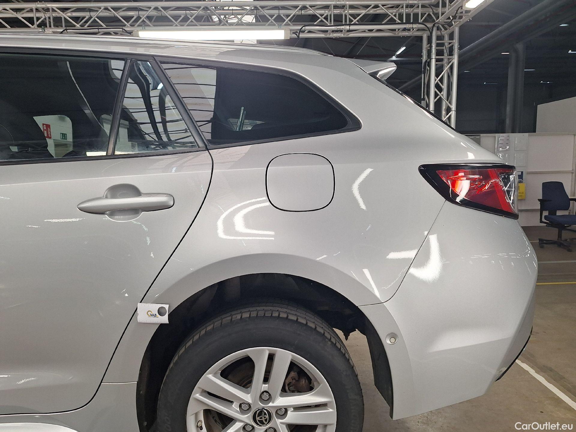  Toyota  Corolla Toyota,  TS '19, Toyota  Touring Sports 1.8 Hybrid Dynamic e #23