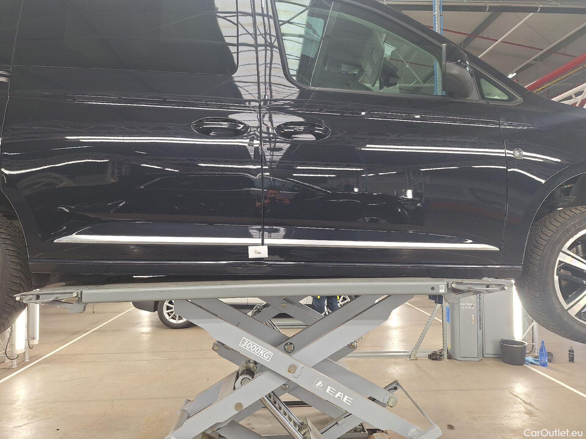  Volkswagen  Caddy VW,  '20, Volkswagen  Maxi 2.0 TDI 90 kW DSG Maxi Style 7pl #58