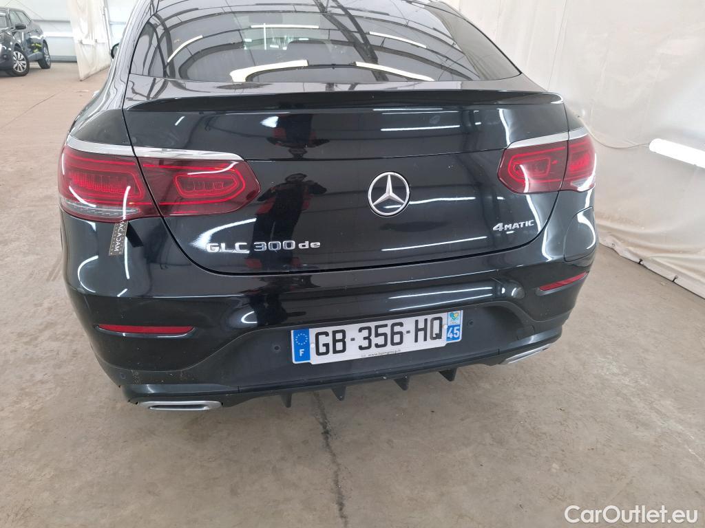  Mercedes  G-Klasee MERCEDES-BENZ GLC Coupe / 2019 / 5P / Coupé 2.0 GLC 300 DE BUSINESS LINE 4MATIC #28