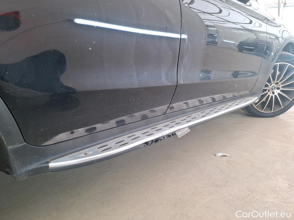  Mercedes  G-Klasee MERCEDES-BENZ GLC Coupe / 2019 / 5P / Coupé 2.0 GLC 300 DE BUSINESS LINE 4MATIC #7