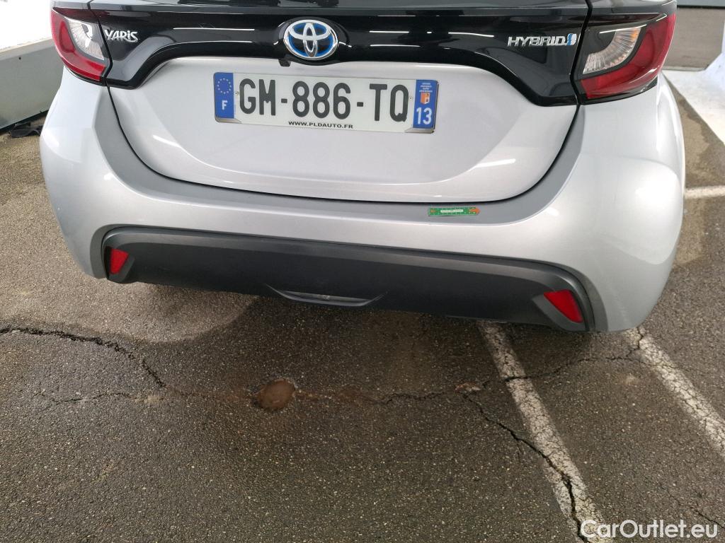  Toyota  Yaris TOYOTA  Hybride Affaires / 2019 / 5P / Berline 1.5 Hybride 116h Dynamic Business Affair #12