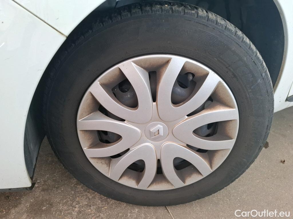  Renault  Clio  IV Air MediaNav 1.5 dCi 75CV BVM5 E6 #22