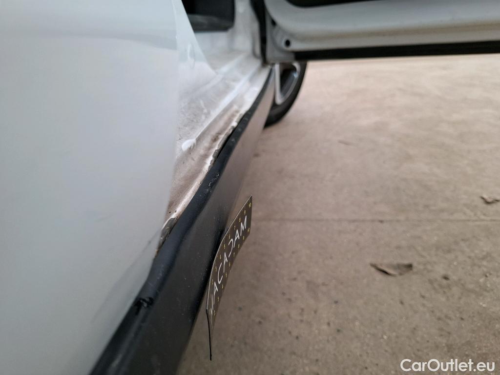  Citroen  C3 CITROEN  / 2016 / 5P / Berline PureTech 110 S&S BVM6 Shine Business #20