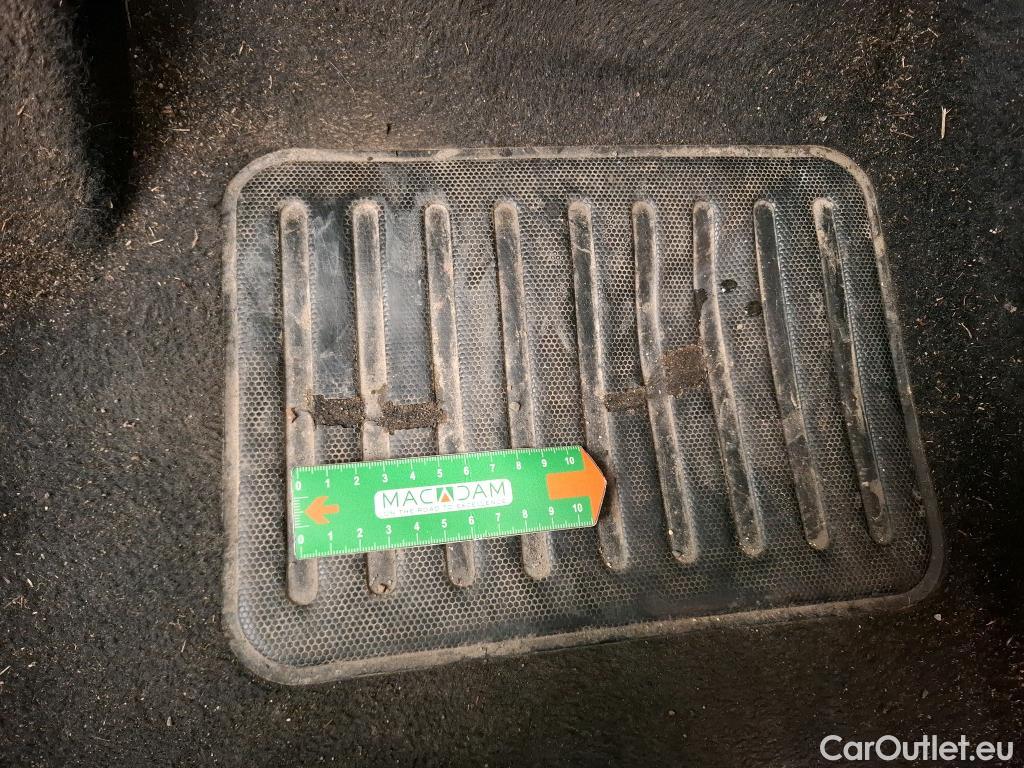  Citroen  C3 CITROEN  Société / 2020 / 5P / Berline / VU PureTech 83 S&S BVM Feel Nav #10