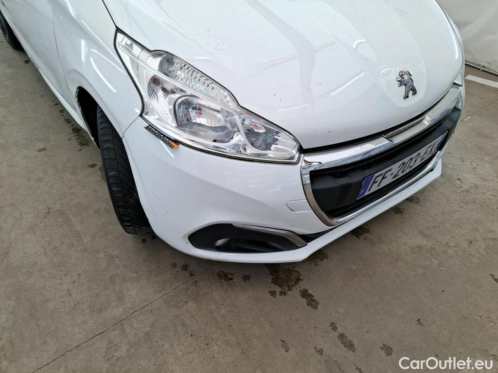  Peugeot  208  Affaire Premium Pack 1.2 80CV BVM5 E6dT #9