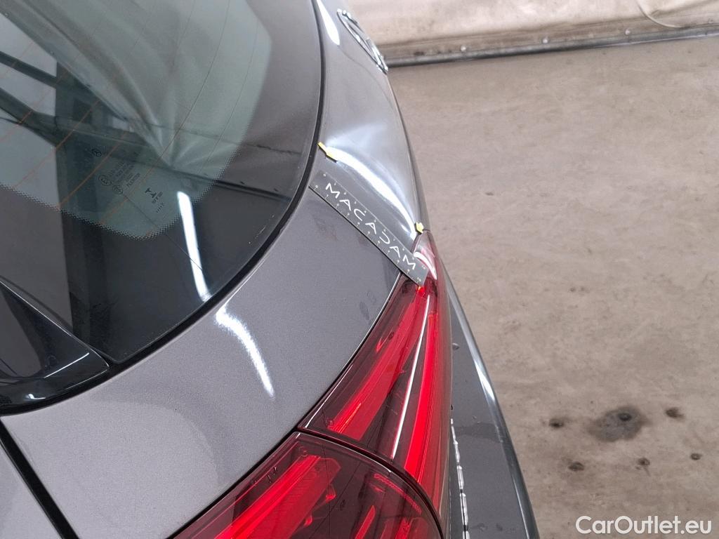  Mercedes  A-Klasse MERCEDES-BENZ Classe A Compact / 2018 / 5P / Berline A 200 d Business Line 8G-DCT #8