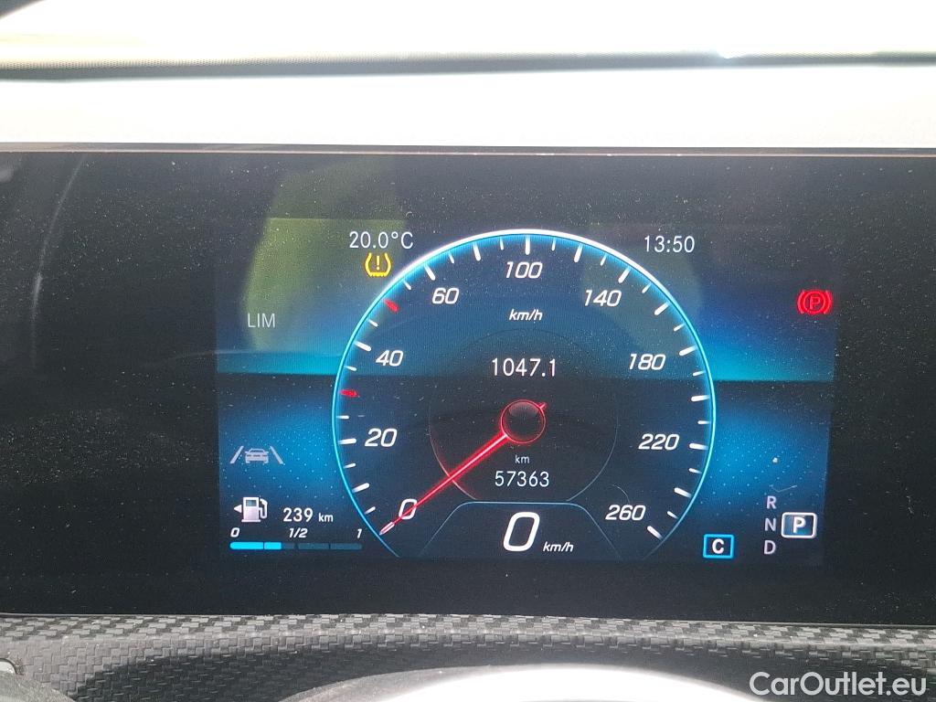  Mercedes  A-Klasse MERCEDES-BENZ Classe A Compact / 2018 / 5P / Berline A 200 d Business Line 8G-DCT #39