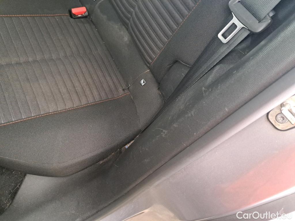  Peugeot  2008  Active Business 1.2 PureTech 100CV BVM6 E6d #8