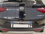  Alfa Romeo   STELVIO ALFA ROMEO / 2017 / 5P / SUV 2.2 TD 190 CV SUPER BUSINESS AT8 Q4 #65