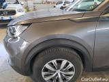  Peugeot  2008 PEUGEOT  / 2019 / 5P / CROSSOVER BLUEHDI 110 ACTIVE S/S #86