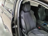  Peugeot  5008 PEUGEOT  / 2017 / 5P / SUV BLUEHDI 130 ALLURE EAT8 S/S AUT. #13