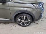  Peugeot  5008 PEUGEOT  / 2017 / 5P / SUV BLUEHDI 130 ALLURE EAT8 S/S AUT. #33