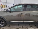  Peugeot  5008 PEUGEOT  / 2017 / 5P / SUV BLUEHDI 130 ALLURE EAT8 S/S AUT. #56