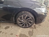  Volkswagen  Golf  VOLKSWAGEN / 2019 / 5P / BERLINA 2.0 TDI SCR 85KW LIFE DSG #17