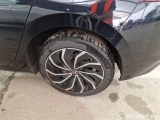  Volkswagen  Golf  VOLKSWAGEN / 2019 / 5P / BERLINA 2.0 TDI SCR 85KW LIFE DSG #82