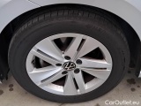  Volkswagen  Golf  VOLKSWAGEN / 2019 / 5P / BERLINA 2.0 TDI SCR 85KW LIFE DSG #20