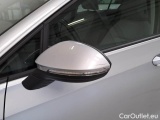  Volkswagen  Golf  VOLKSWAGEN / 2019 / 5P / BERLINA 2.0 TDI SCR 85KW LIFE DSG #74
