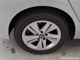  Volkswagen  Golf  VOLKSWAGEN / 2019 / 5P / BERLINA 2.0 TDI SCR 85KW LIFE DSG #78